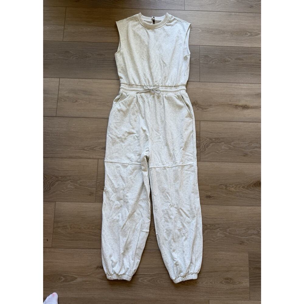 Gray Sleeveless Knit Jumpsuit Beaded Accents Size L Open Back